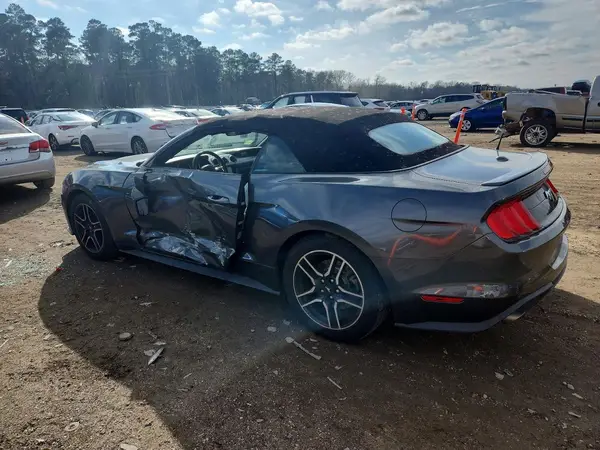 1FATP8UH9J5133227 2018 FORD MUSTANG - Image 2