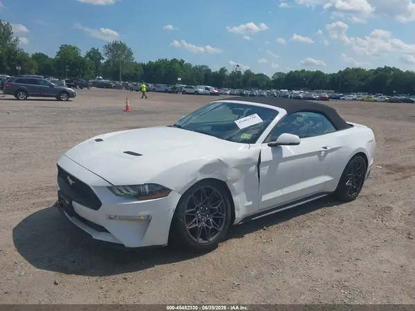 1FATP8UH9J5167667 2018 FORD MUSTANG - Image 2