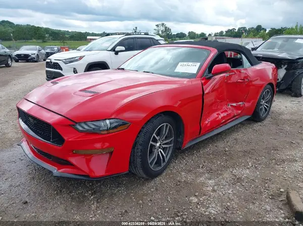 1FATP8UH9J5170794 2018 FORD MUSTANG - Image 2