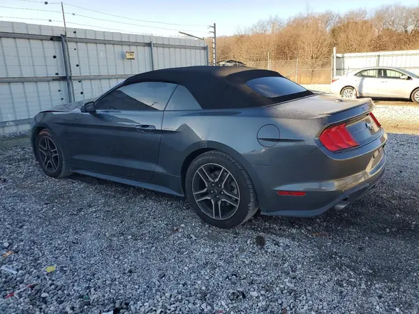 1FATP8UH9J5177440 2018 FORD MUSTANG - Image 2