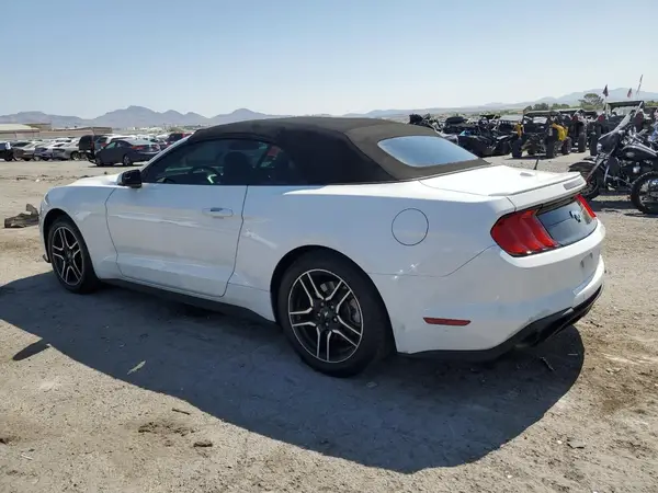 1FATP8UH9K5149395 2019 FORD MUSTANG - Image 2