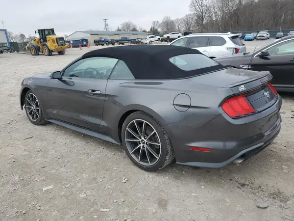 1FATP8UH9K5189959 2019 FORD MUSTANG - Image 2