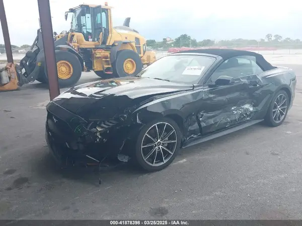 1FATP8UH9K5190979 2019 FORD MUSTANG - Image 2
