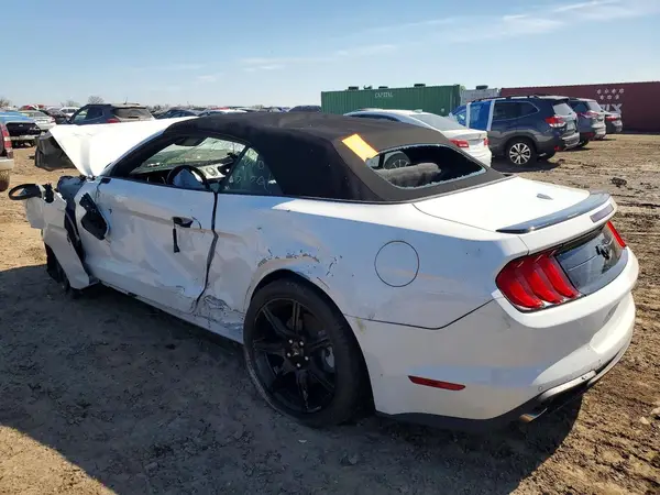 1FATP8UH9K5201169 2019 FORD MUSTANG - Image 2