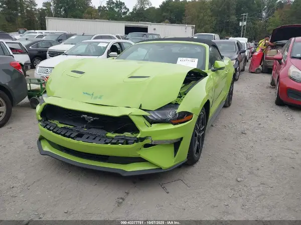 1FATP8UH9L5101347 2020 FORD MUSTANG - Image 2