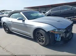 1FATP8UH9L5105933 2020 FORD MUSTANG