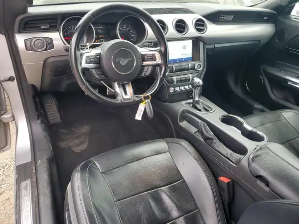 1FATP8UH9L5105950 2020 FORD MUSTANG - Image 8