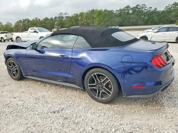 1FATP8UH9L5120562 2020 FORD MUSTANG - Image 2