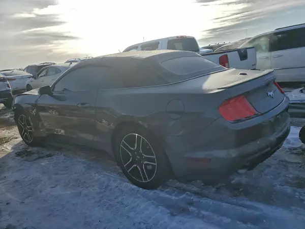1FATP8UH9L5125373 2020 FORD MUSTANG - Image 2
