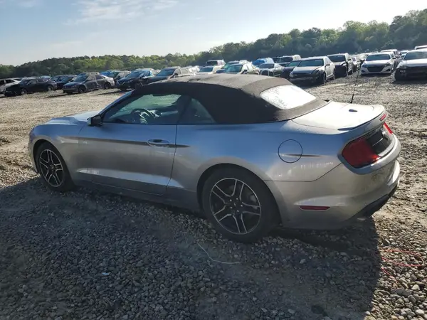 1FATP8UH9L5125597 2020 FORD MUSTANG - Image 2