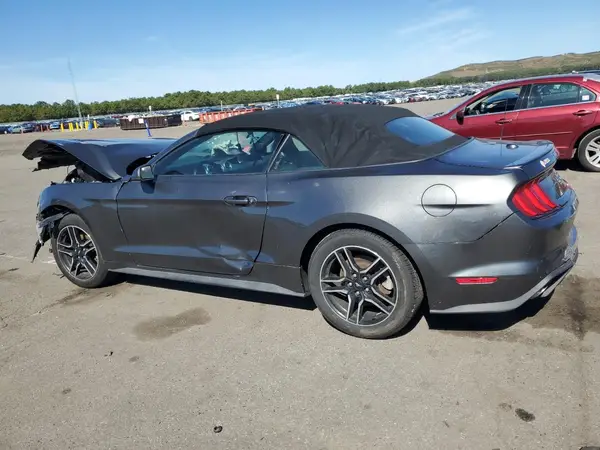 1FATP8UH9L5125664 2020 FORD MUSTANG - Image 2