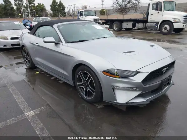 1FATP8UH9L5131366 2020 FORD MUSTANG - Image 1