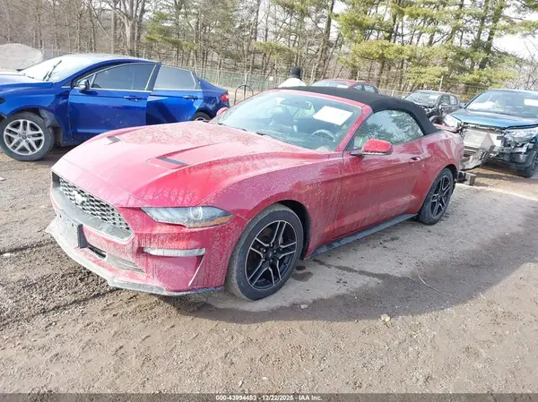 1FATP8UH9L5174265 2020 FORD MUSTANG - Image 2