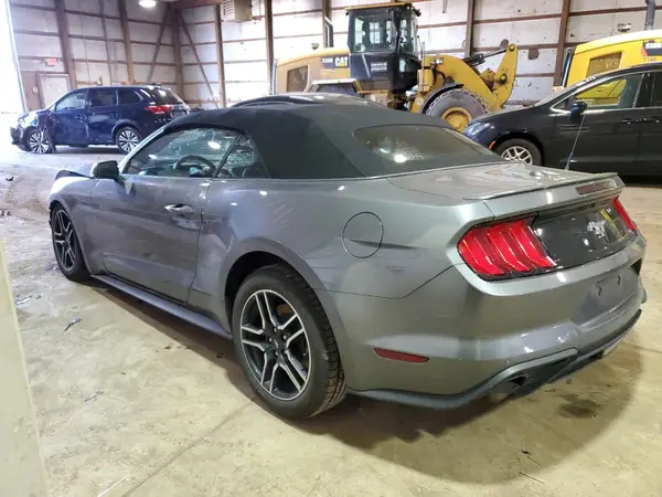 1FATP8UH9M5101060 2021 FORD MUSTANG - Image 2