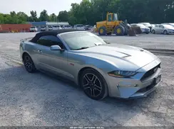 1FATP8UH9M5102886 2021 FORD MUSTANG