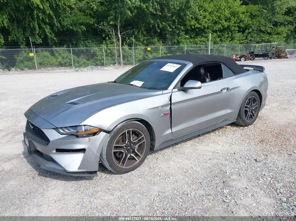 1FATP8UH9M5102886 2021 FORD MUSTANG - Image 2