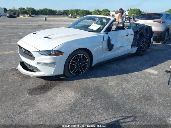 1FATP8UH9M5104301 2021 FORD MUSTANG - Image 2