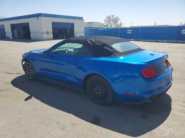 1FATP8UH9M5115928 2021 FORD MUSTANG - Image 2