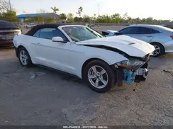 1FATP8UH9M5147083 2021 FORD MUSTANG