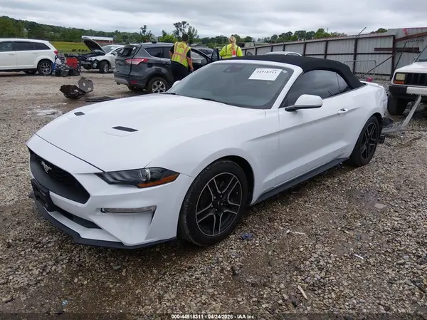 1FATP8UH9N5115493 2022 FORD MUSTANG - Image 2