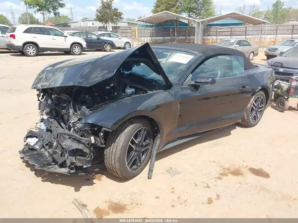 1FATP8UH9N5119236 2022 FORD MUSTANG - Image 2