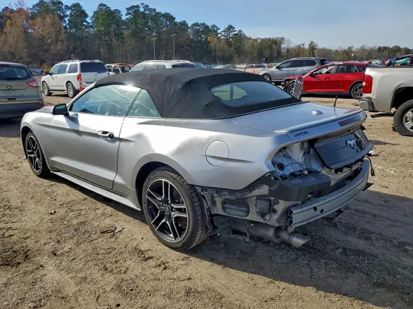 1FATP8UH9N5119348 2022 FORD MUSTANG - Image 2