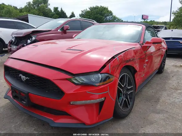 1FATP8UH9N5124260 2022 FORD MUSTANG - Image 2