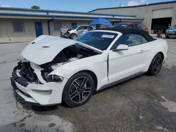 1FATP8UH9P5103220 2023 FORD MUSTANG - Image 1