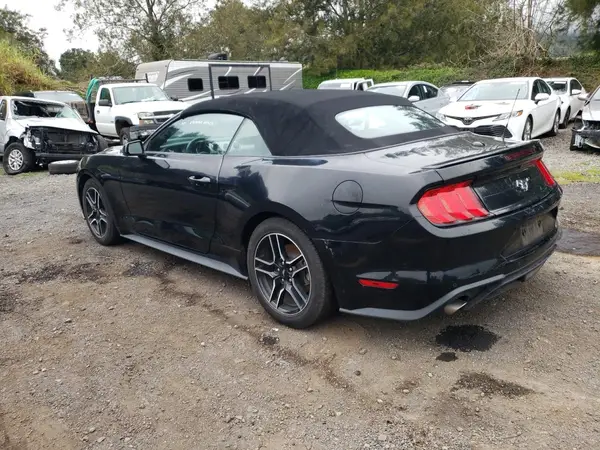 1FATP8UH9P5110216 2023 FORD MUSTANG - Image 2