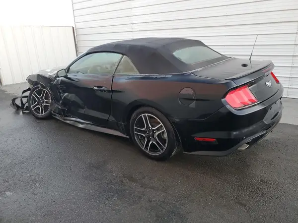 1FATP8UH9P5110278 2023 FORD MUSTANG - Image 2