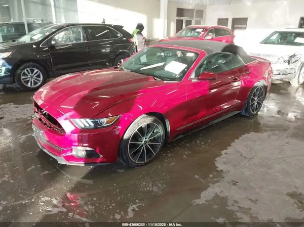 1FATP8UHXG5220725 2016 FORD MUSTANG - Image 2