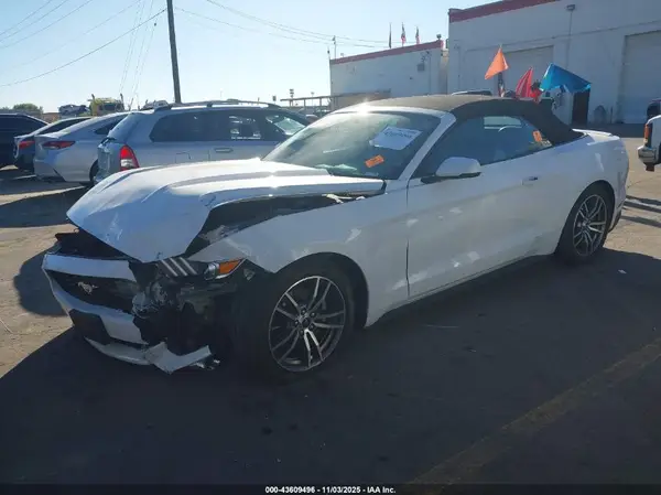 1FATP8UHXG5295554 2016 FORD MUSTANG - Image 2