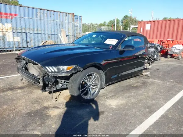 1FATP8UHXH5273510 2017 FORD MUSTANG - Image 2