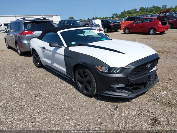 1FATP8UHXH5304514 2017 FORD MUSTANG - Image 1