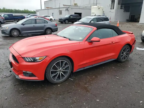 1FATP8UHXH5356788 2017 FORD MUSTANG - Image 1
