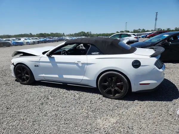 1FATP8UHXJ5124004 2018 FORD MUSTANG - Image 2