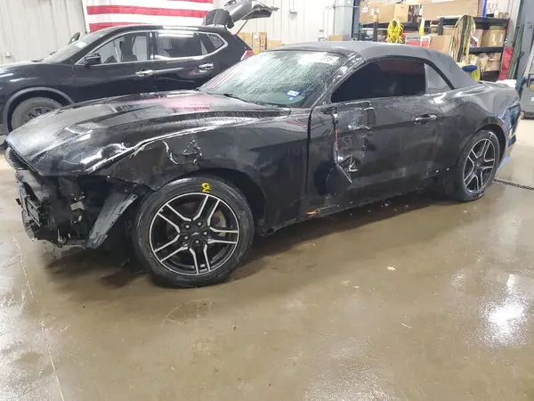 1FATP8UHXJ5155141 2018 FORD MUSTANG - Image 1