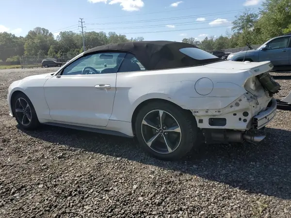 1FATP8UHXJ5165247 2018 FORD MUSTANG - Image 2