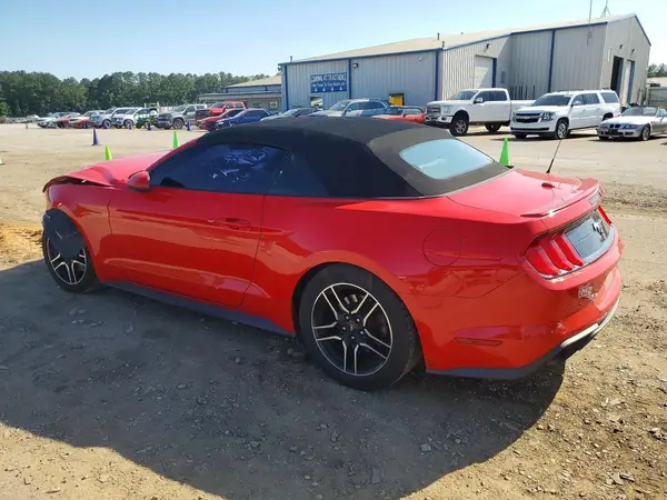 1FATP8UHXK5138650 2019 FORD MUSTANG - Image 2