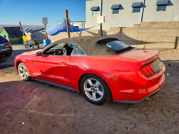 1FATP8UHXK5144111 2019 FORD MUSTANG - Image 2