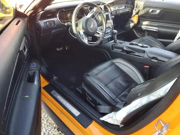 1FATP8UHXK5194135 2019 FORD MUSTANG - Image 8