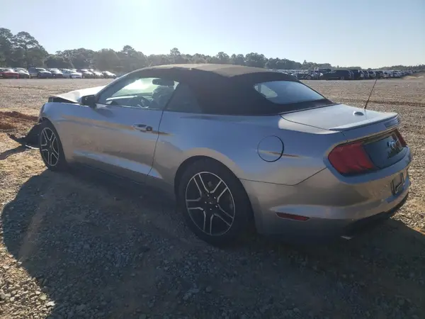 1FATP8UHXL5119209 2020 FORD MUSTANG - Image 2