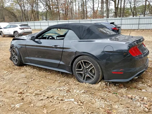 1FATP8UHXL5137547 2020 FORD MUSTANG - Image 2