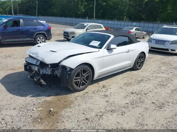 1FATP8UHXM5102315 2021 FORD MUSTANG - Image 2