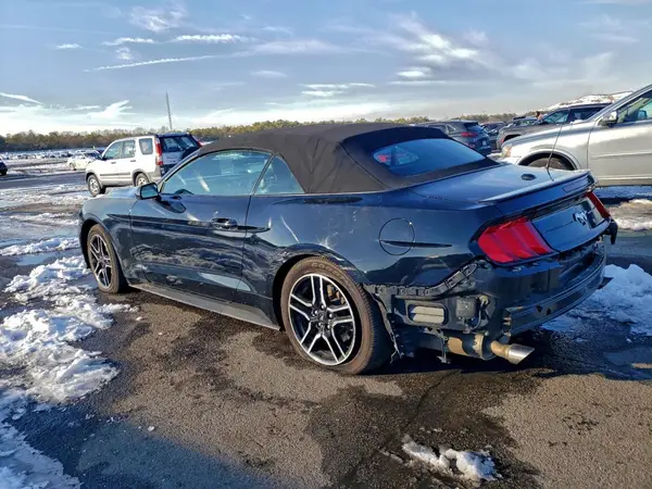 1FATP8UHXM5107322 2021 FORD MUSTANG - Image 2