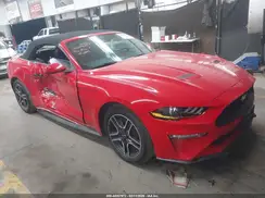1FATP8UHXM5123889 2021 FORD MUSTANG