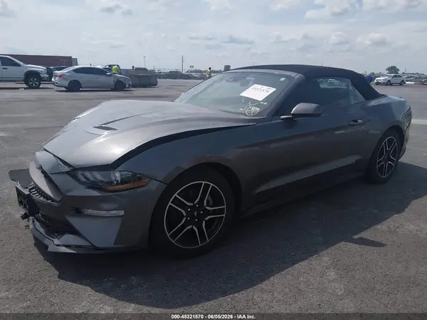 1FATP8UHXN5102834 2022 FORD MUSTANG - Image 2