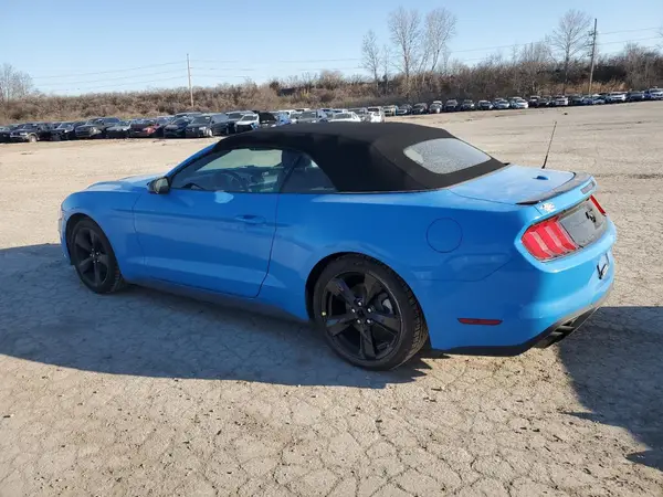 1FATP8UHXN5106513 2022 FORD MUSTANG - Image 2