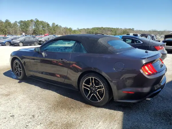 1FATP8UHXN5118919 2022 FORD MUSTANG - Image 2