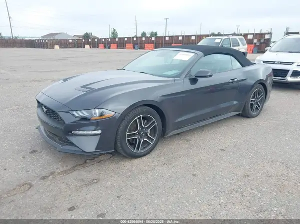 1FATP8UHXN5124459 2022 FORD MUSTANG - Image 2